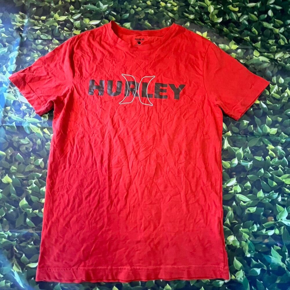 Hurley Men's Red T-shirt